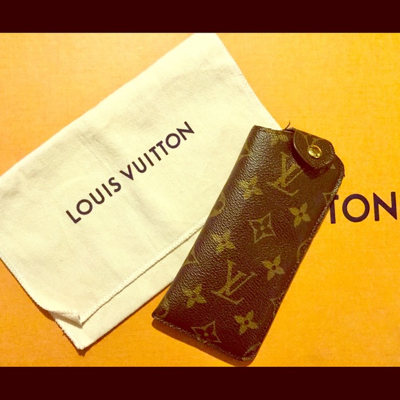 Louis Vuitton Handbags - Louis Vuitton Eyeglass Case 🎉 SALE 🤗